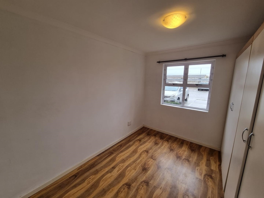 To Let 2 Bedroom Property for Rent in Muizenberg Western Cape